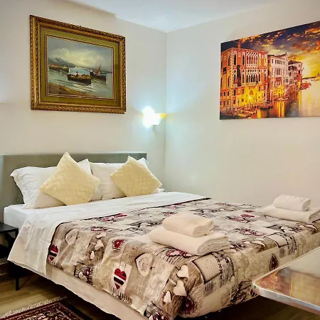 Casa Banon 3* Velence