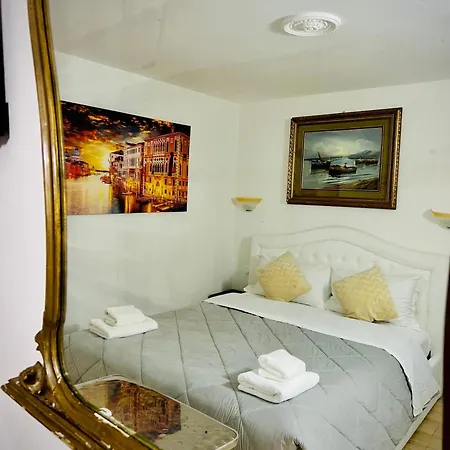 Casa Banon Velence