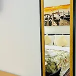 Casa Banon بيت ضيافة البندقية