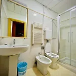 Casa Banon بيت ضيافة البندقية